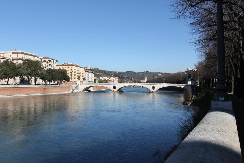 River House Verona Luaran gambar